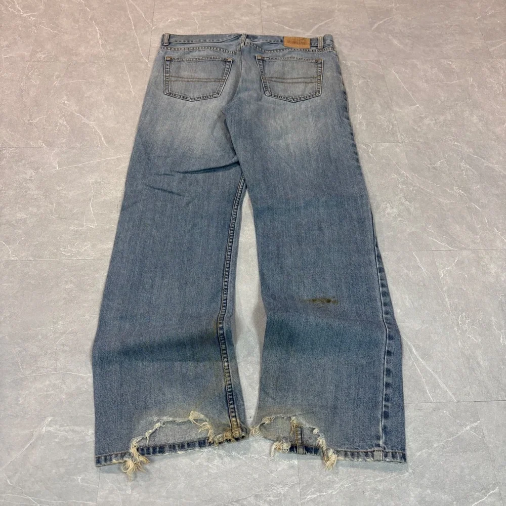 Mossimo Supply Co Mens Relaxed Fit Distressed Light Wash Blue Jeans 34x34 3485
